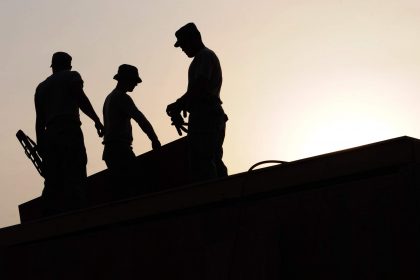 workers-659885