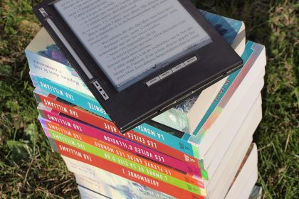 books-1176150