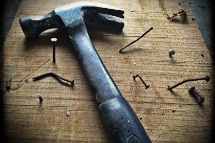hammer-1629587