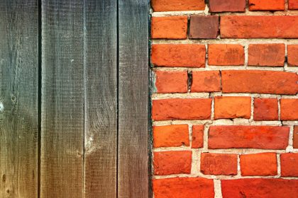 wall-1582227_1920